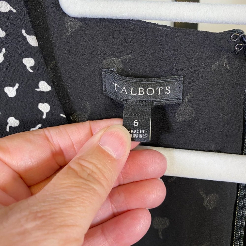 Talbots Black White Print Flutter Short Sleeve Mi… - image 5